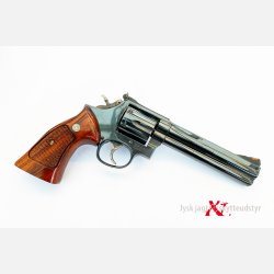 Smith &amp; Wesson 586 - Cal. 38/357