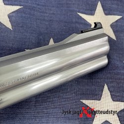 Smith &amp; Wesson 686 - Cal. 38Spl/357Mag
