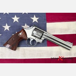 Smith &amp; Wesson 686 - Cal. 38Spl/357Mag